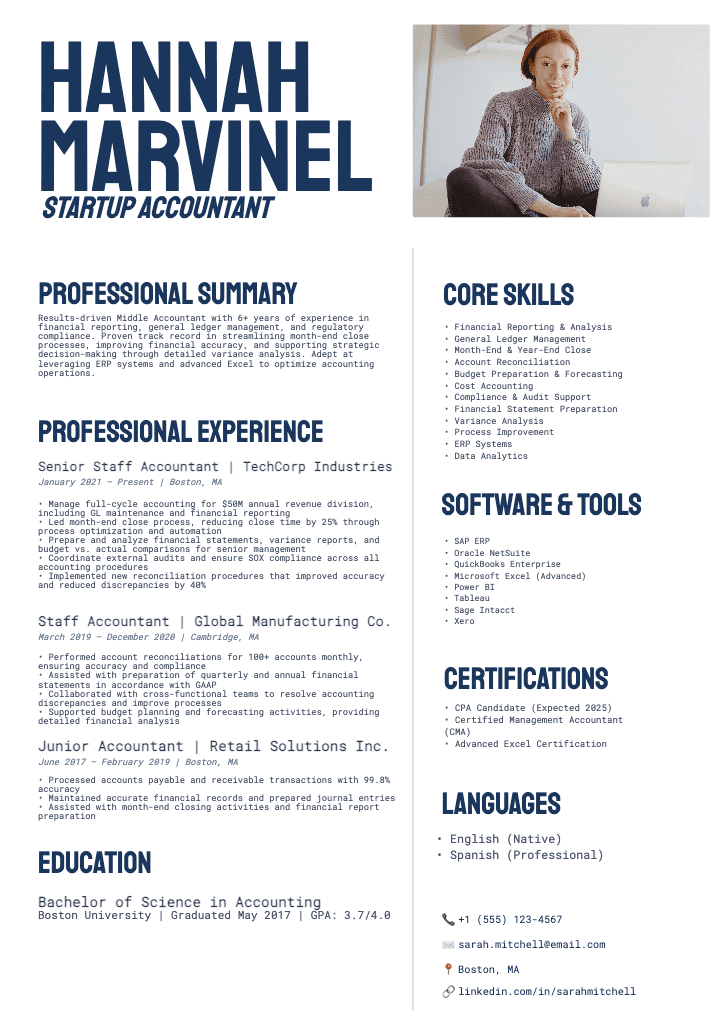 Modern Blue Accountant Resume with Photo